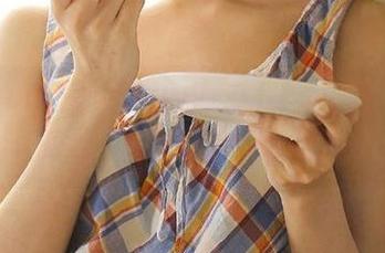 利用www.51.com观看独家瓜点，便捷分享给好友