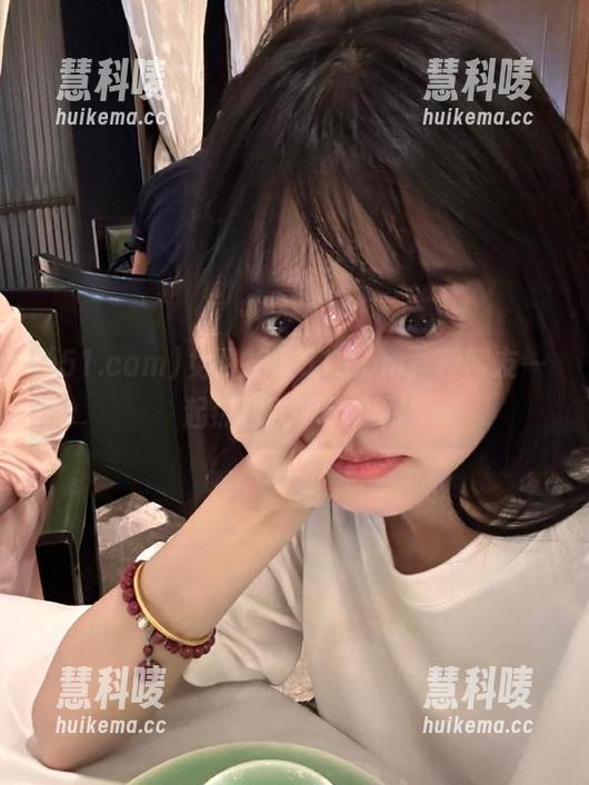 免费加入51.com，和网友一起热辣吃瓜无极限