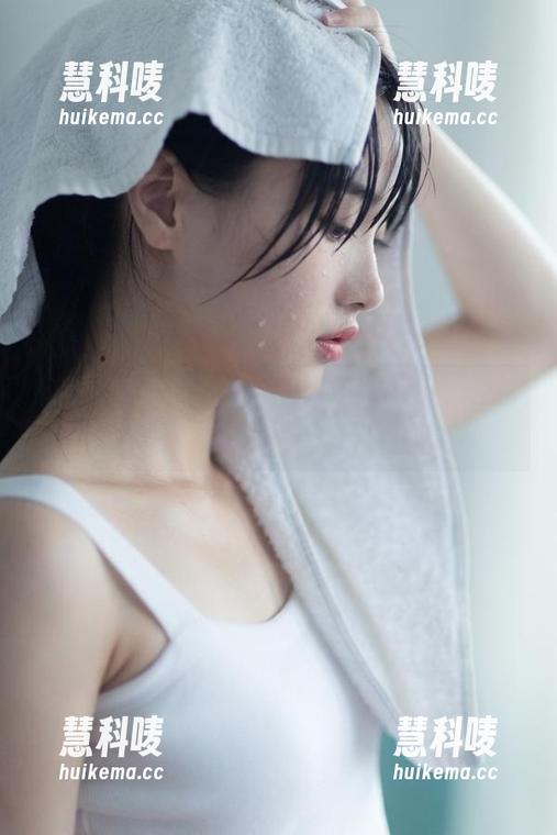 打开51黑料吃瓜网app，轻松浏览海量明星黑料和趣闻