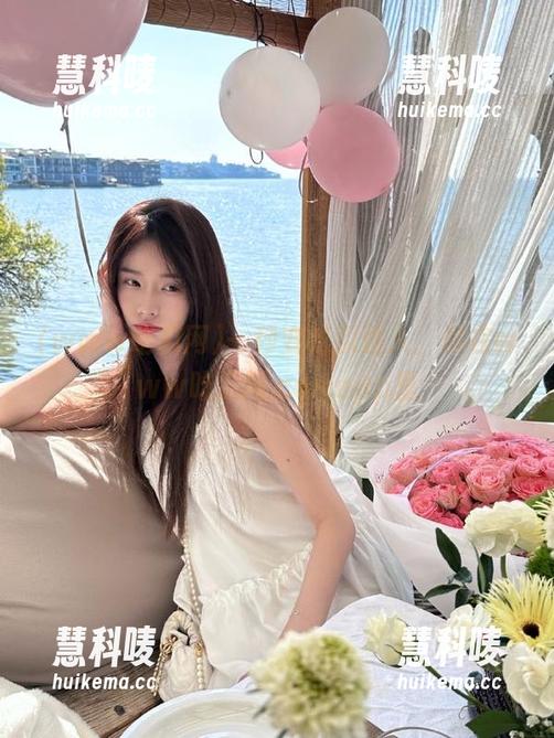 一秒变吃瓜达人，尽在www吃瓜网.comapp里