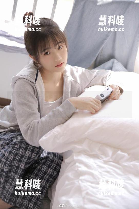 安卓系统下的吃瓜tv，让你随时随地追踪热门新闻和趣味娱乐话题！