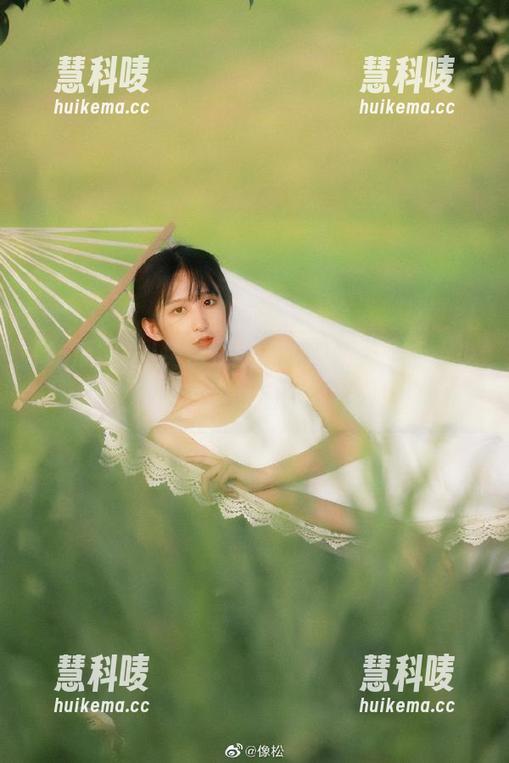 免费在线吃瓜网站登录后，少女模式瞬间开启，好开心！