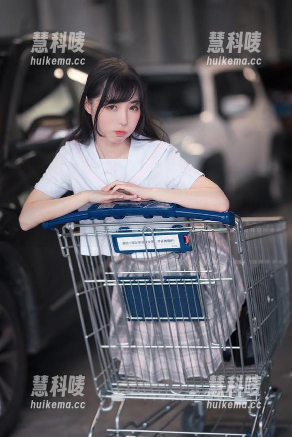 黑料不打烊2025蘑菇视频下载，和小蘑菇一起欢乐吃瓜吧！